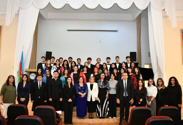 В университетах Азербайджана организованы лекции-концерты "Жемчужины искусства" (ФОТО)