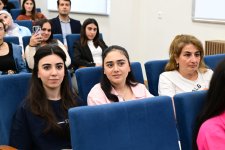 В рамках празднования Дня города в Ханкенди представлена оперетта "Аршин мал алан" (ФОТО)