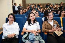 В рамках празднования Дня города в Ханкенди представлена оперетта "Аршин мал алан" (ФОТО)