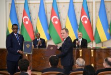 Состоялся обмен документами, подписанными между Азербайджаном и Руандой, затем президенты выступили с заявлениями для прессы (ФОТО)