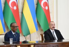 Состоялся обмен документами, подписанными между Азербайджаном и Руандой, затем президенты выступили с заявлениями для прессы (ФОТО)