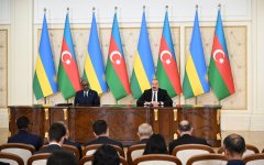 Состоялся обмен документами, подписанными между Азербайджаном и Руандой, затем президенты выступили с заявлениями для прессы (ФОТО)