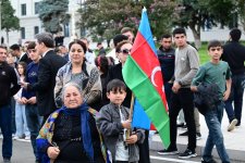 Ханкенди впервые отметил День города: грандиозный концерт и фейерверк озарили небо Карабаха (ФОТО)
