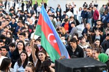 Ханкенди впервые отметил День города: грандиозный концерт и фейерверк озарили небо Карабаха (ФОТО)