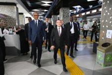 Президент Руанды ознакомился с работой центра «ASAN xidmət» (ФОТО)