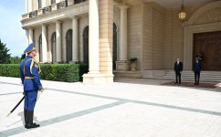 В Баку состоялась церемония официальный встречи Президента Руанды (ФОТО)