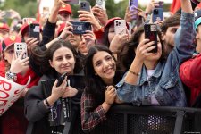 Fan Forum в Баку подарил болельщикам Формулы-1 незабываемые эмоции (ФОТО)