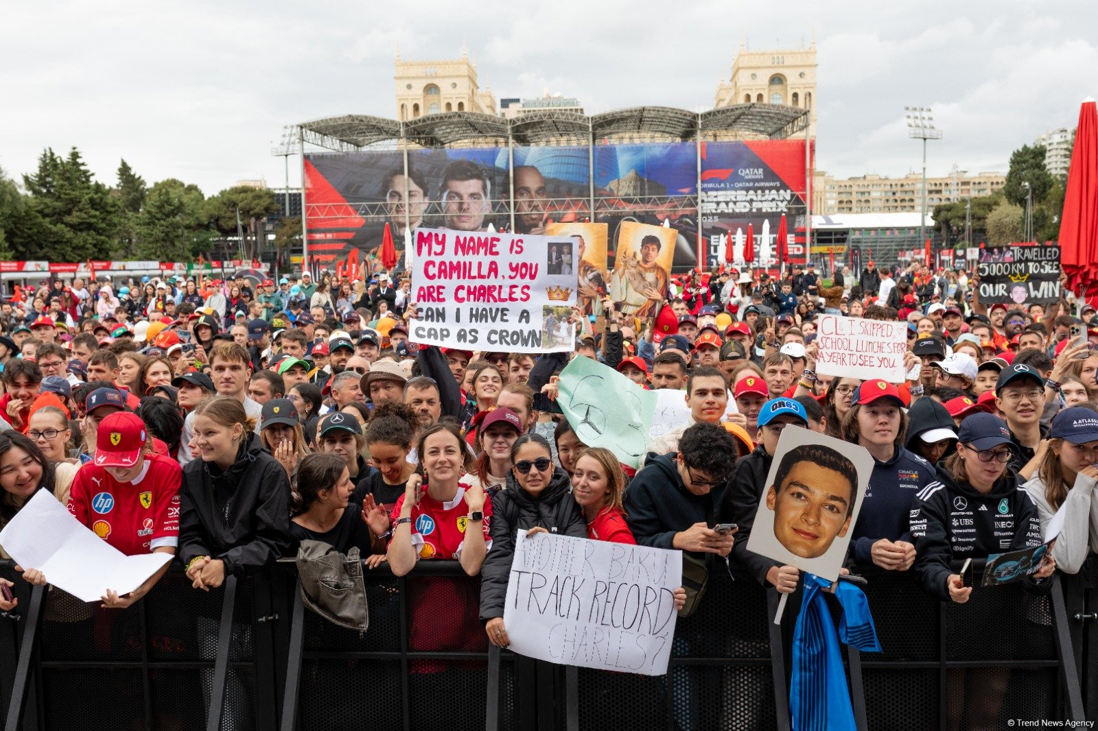 Fan Forum в Баку подарил болельщикам Формулы-1 незабываемые эмоции (ФОТО)