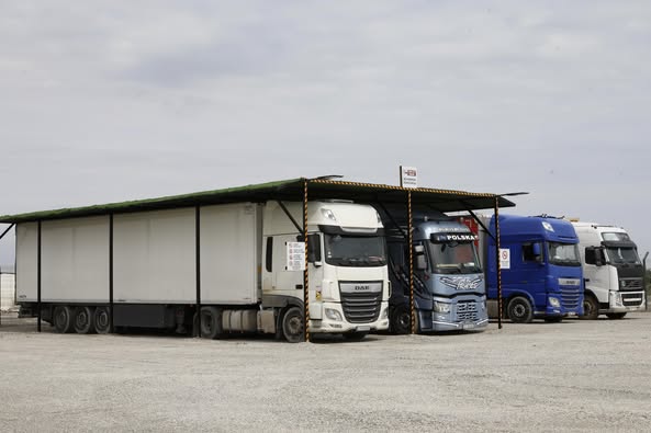 В Бакинском порту открылась временная парковочная зона для TIR с опасными грузами (ФОТО)