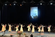 В Гяндже прошел грандиозный концерт в честь 140-летия Узеира Гаджибейли (ФОТО)