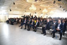 В Баку проходит I Азербайджанский международный инвестиционный форум (ФОТО)