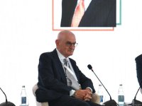 В Баку проходит I Азербайджанский международный инвестиционный форум (ФОТО)