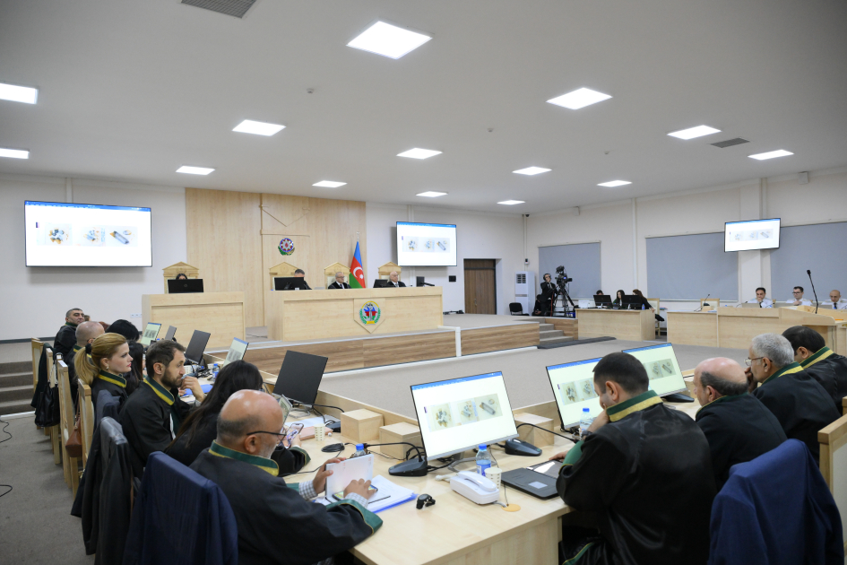 На суде по делу граждан Армении оглашены документы, связанные с Ходжалинским геноцидом, Гаракендской трагедией и другими преступлениями (ФОТО)