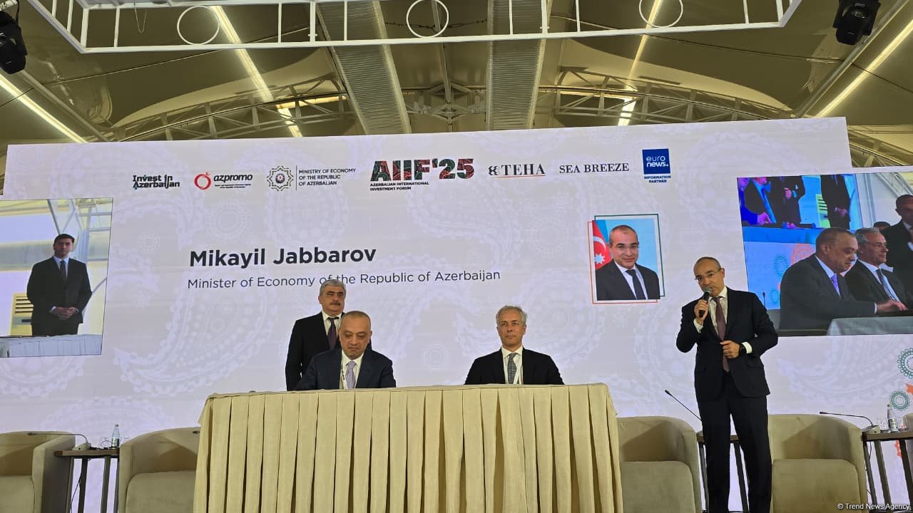 Между Азербайджаном и ОАЭ подписан ряд важных документов (ФОТО)