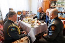 Начальник Генштаба Азербайджанской Армии посетил в Беларуси могилу Национального героя Азербайджана (ФОТО)