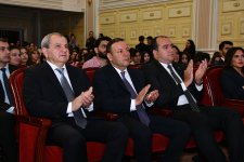 Азербайджанские студенты представили жемчужины музыкального искусства (ФОТО)