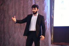 Азербайджанские студенты представили жемчужины музыкального искусства (ФОТО)