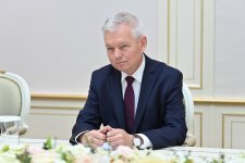 В Баку обсудили развитие азербайджано-польских отношений в политической и экономической сферах (ФОТО)