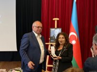 В Баку почтили память легендарного разведчика Рзагулу Гулиева (ФОТО)
