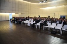 Фестиваль "Насими" в Центре Гейдара Алиева: панельные сессии как мост между эпохами и цивилизациями (ФОТО)
