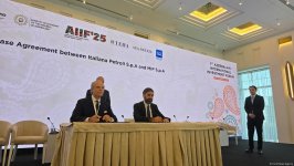 SOCAR и итальянская нефтяная компания подписали соглашение о купле-продаже акций (ФОТО)