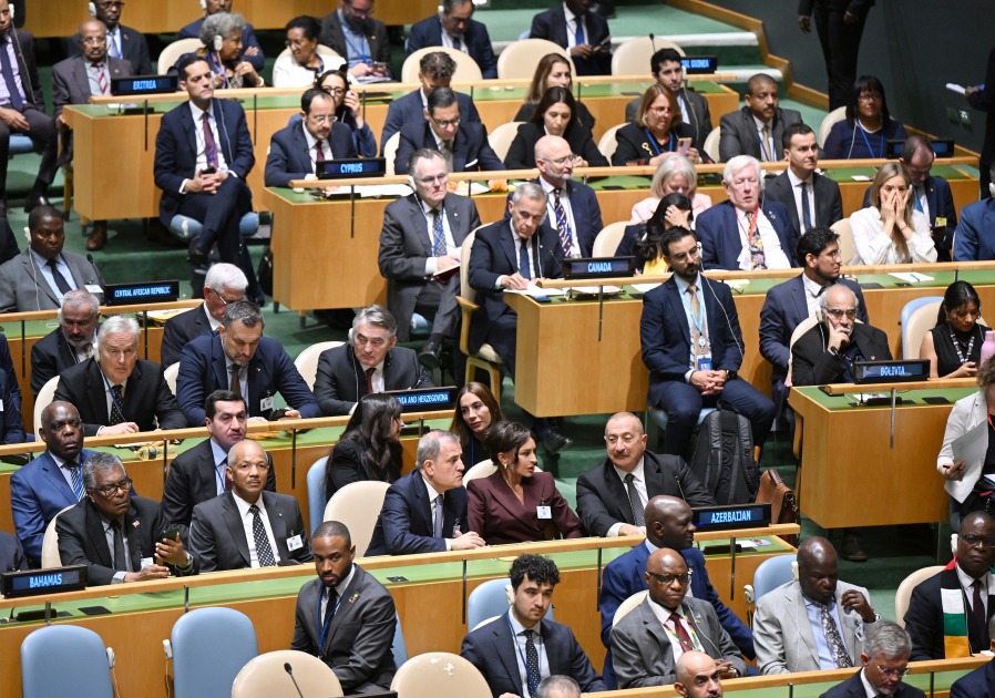 Президент Ильхам Алиев и Первая леди Мехрибан Алиева прибыли в штаб-квартиру ООН (ФОТО/ВИДЕО)