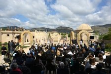 Фестиваль Насими продолжается на родине поэта в Шамахы (ФОТО)