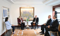 Президент Ильхам Алиев встретился в Нью-Йорке с генеральным исполнительным директором и президентом компании Franklin Templeton (ФОТО)