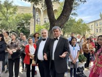 Живое воплощение великих мастеров на улицах Баку - открылись врата истории (ФОТО)