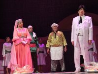 Весёлая и остроумная история о семейных отношениях в Баку (ФОТО)