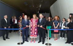 "Мир таджикской вышивки" в Баку: искусство, в котором звучит душа народа (ФОТО)