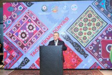 "Мир таджикской вышивки" в Баку: искусство, в котором звучит душа народа (ФОТО)