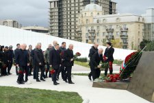 В "Азерэнержи" прошли мероприятия, посвященные Дню памяти (ФОТО)