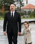 Президент Ильхам Алиев принял участие в открытии Гянджинского мемориального комплекса (ФОТО)