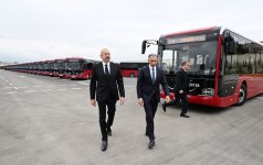 Президент Ильхам Алиев принял участие в открытии Гянджинского автопарка ООО BakuBus (ФОТО)
