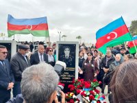 Азербайджанский народ чтит память шехидов Отечественной войны (ФОТО)