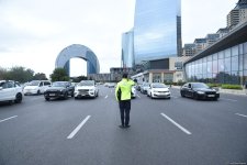 В Азербайджане минутой молчания почтили память шехидов Отечественной войны (ФОТО/ВИДЕО)