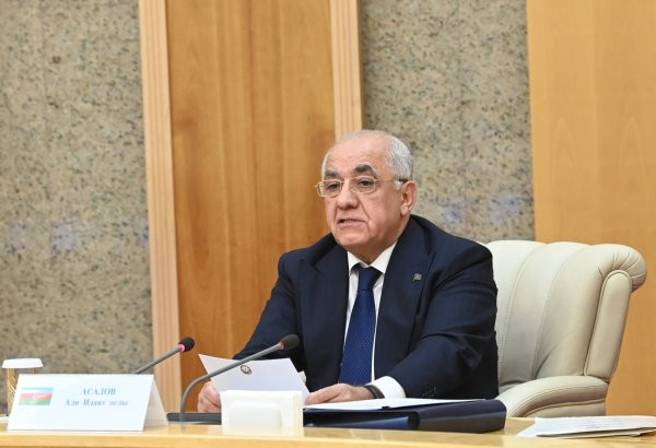 Средний коридор превращается в одну из самых перспективных транспортных магистралей Евразии - Али Асадов