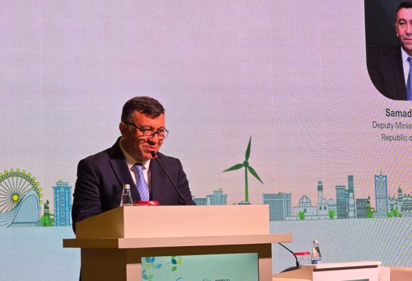 Средний коридор обеспечивает регулярное и надежное сообщение между Европой и Азией - замминистра