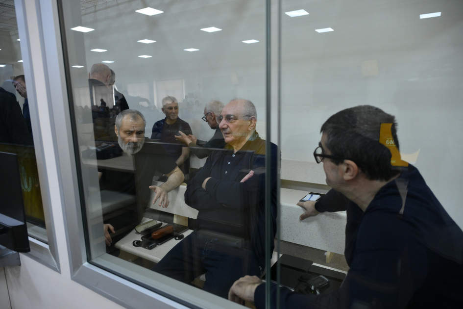В суде изучены документы, связанные с обстрелом ВС Армении гражданских лиц и объектов во время Апрельских боев (ФОТО)
