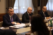 Обсуждены возможности сотрудничества и дальнейшего партнерства между Азербайджаном и АБР (ФОТО)