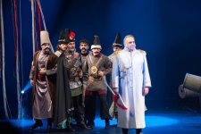 В Баку состоялась премьера спектакля "Baş" - исторической метафизической драмы (ФОТО)