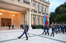 В Баку состоялась церемония официальной встречи Президента Италии Серджо Маттареллы (ФОТО)