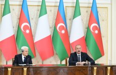 Президент Ильхам Алиев и Президент Серджо Маттарелла выступили с заявлениями для прессы (ФОТО/ВИДЕО)