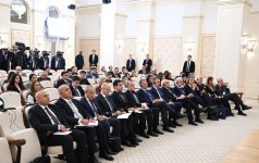Президент Ильхам Алиев и Президент Серджо Маттарелла выступили с заявлениями для прессы (ФОТО/ВИДЕО)