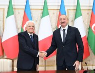 Президент Ильхам Алиев и Президент Серджо Маттарелла выступили с заявлениями для прессы (ФОТО/ВИДЕО)