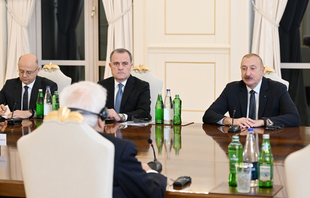 Состоялась встреча Президента Ильхама Алиева и Президента Серджо Маттареллы в расширенном составе (ФОТО)
