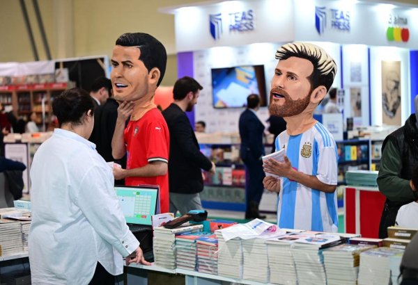 Месси и Роналду.... Состоялось открытие XI Бакинской международной книжной ярмарки (ФОТО)