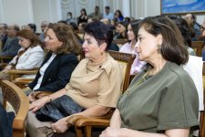 Путешествие сквозь эпохи в искусство Азербайджана: от классики до постмодернизма - масштабная экспозиция (ФОТО)