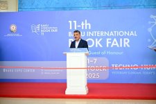 Месси и Роналду.... Состоялось открытие XI Бакинской международной книжной ярмарки (ФОТО)